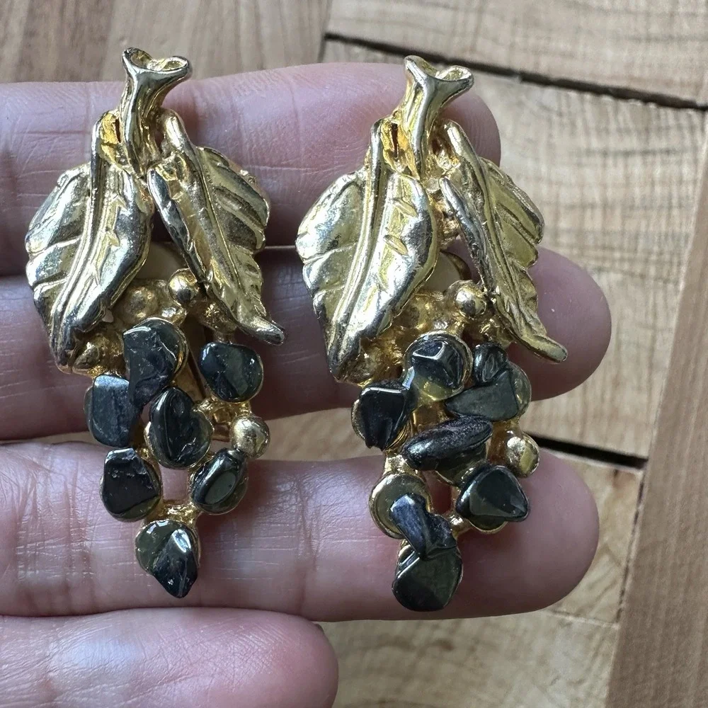 Vintage Artisan Clip Earrings 1.75 Inch Hematite Stones Grape Cluster Gold Plate